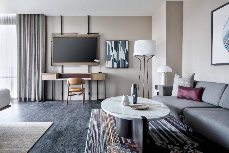 Marriott Dallas Uptown - image 5