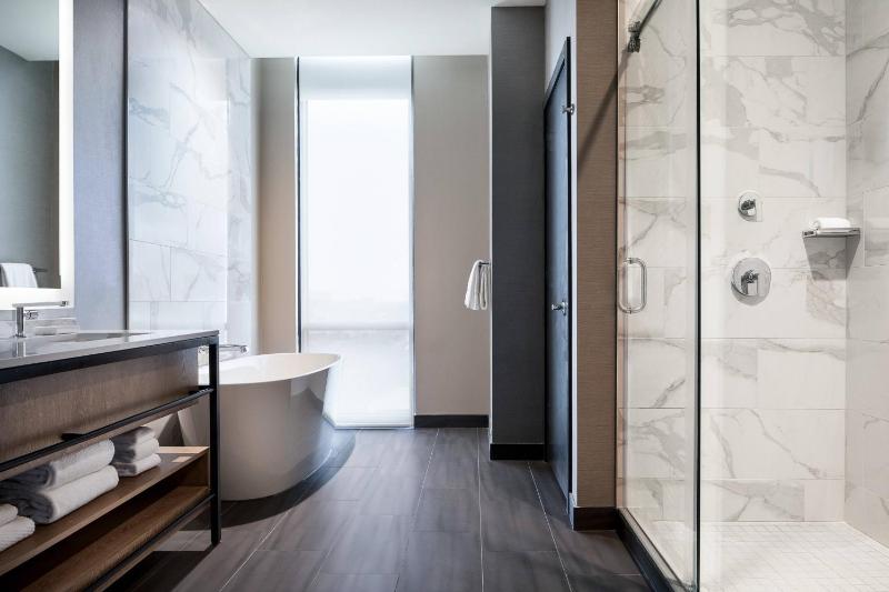 Marriott Dallas Uptown - image 36