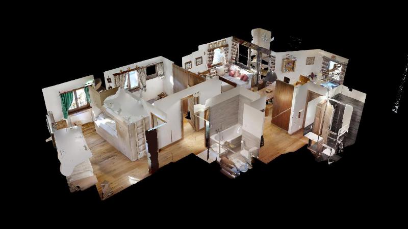 Apartment with Mountain View image 2
