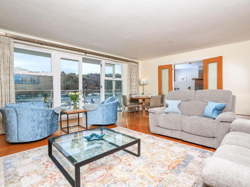15 Dart Marina - image 1