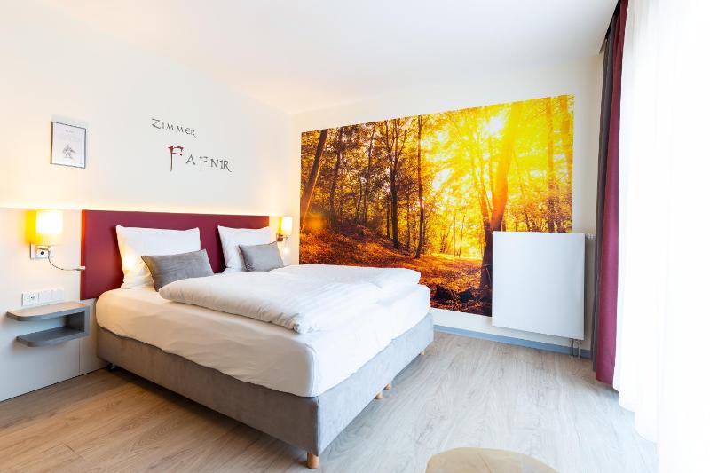 Double Room image 1