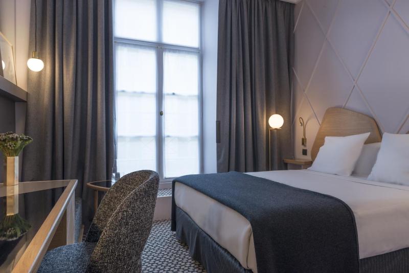 Superior Double Room image 2