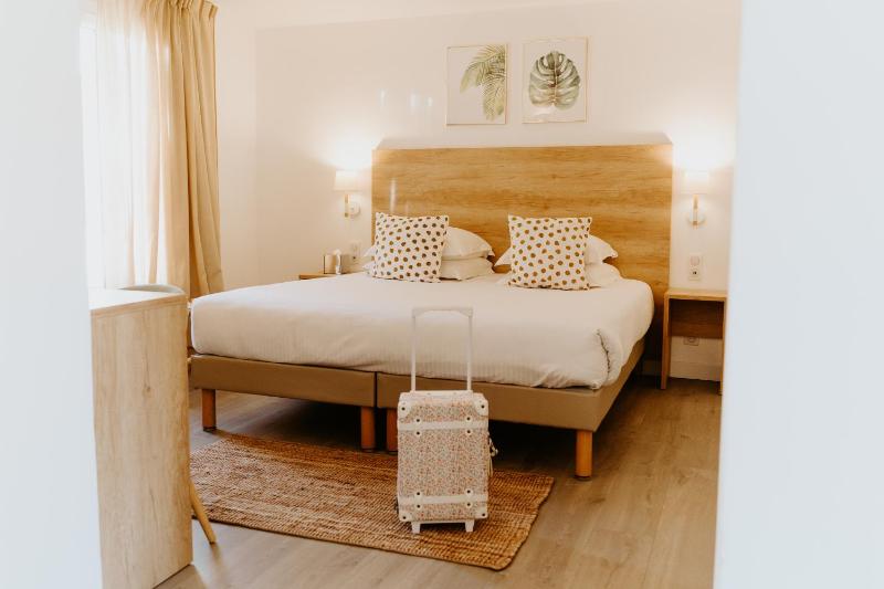 Family Suite (2 Adults + 2 Children) image 3