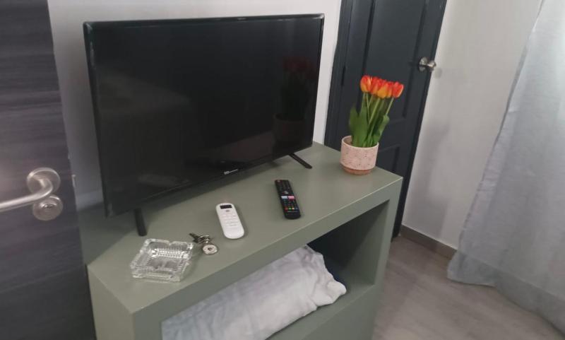 Double Room with Private Bathroom image 4