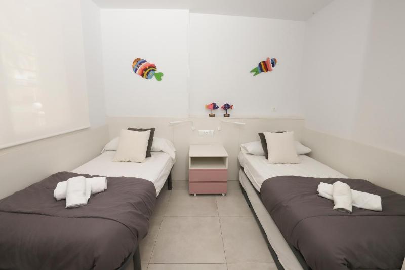 DIFFERENTFLATS Barcino - image 17