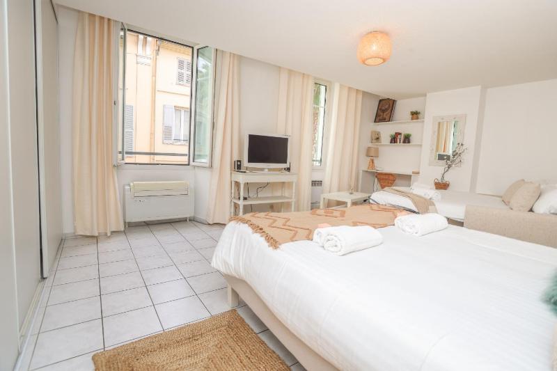 Upstays - Best place in Cannes Center - A C - 5 - image 33