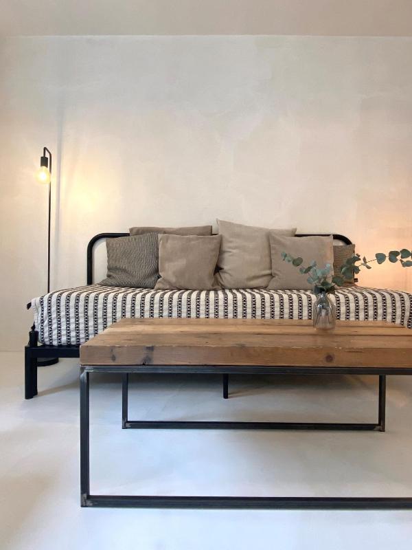 Standard Studio image 1