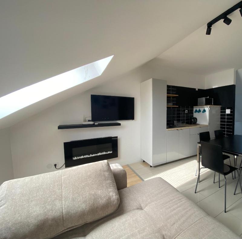 Sunrise 2 Apartment - image 27
