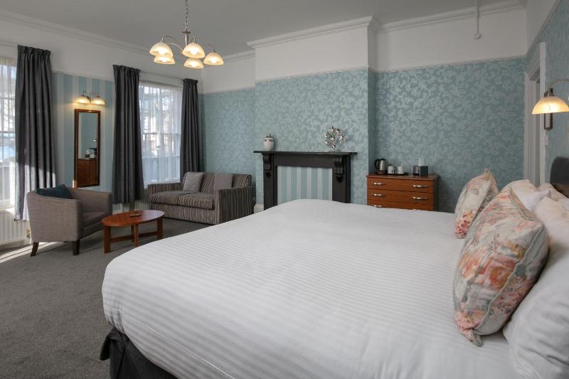 Standard Double Room with Double Bed - Non-Smoking image 4