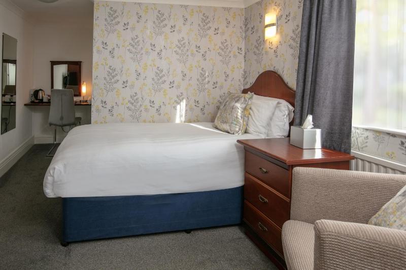 Standard Single Room with Single Bed - Non-Smoking image 1