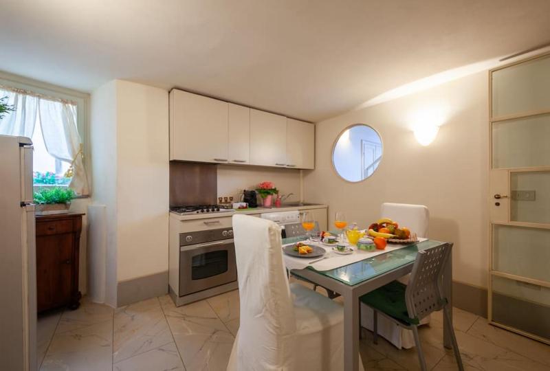 Casta Dama Apartment - image 15