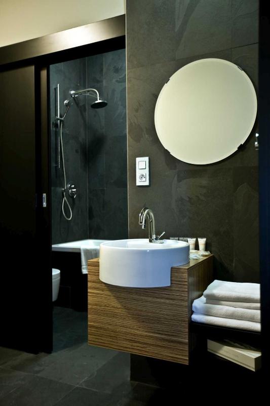 Standard Triple Room image 1