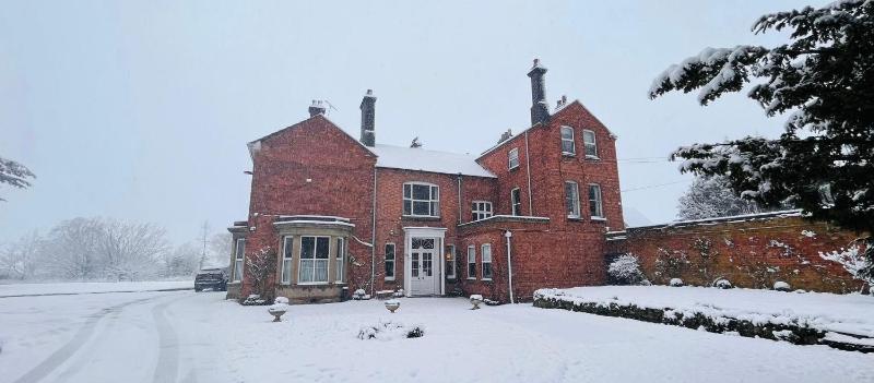 Coundon Lodge Coventry - image 47