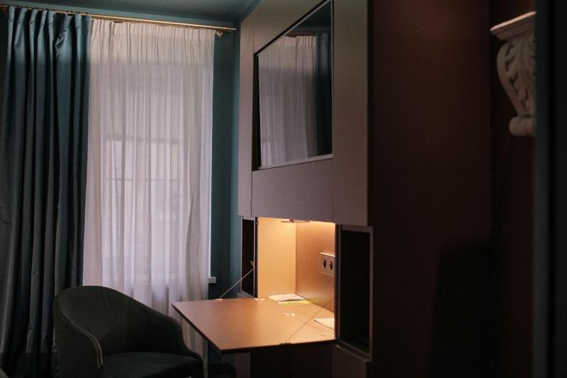 Deluxe Double Room image 3