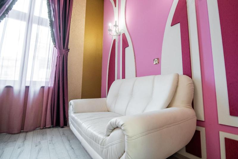 Apartament La Teatru Boudoir - image 17