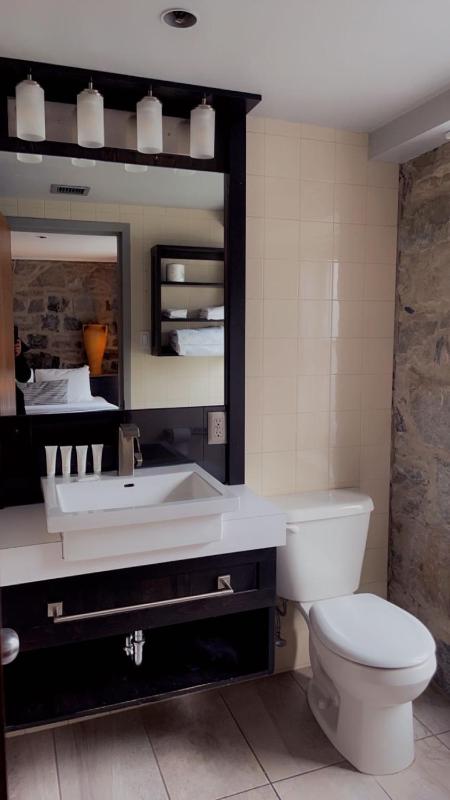 Hotel Louisbourg - image 7