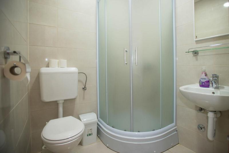 Deluxe Double Room with Balcony image 2