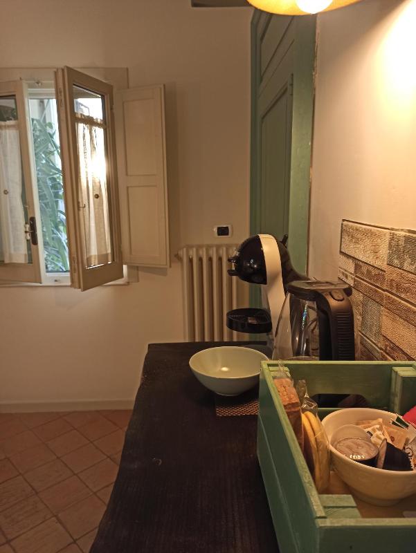 Double Room image 3