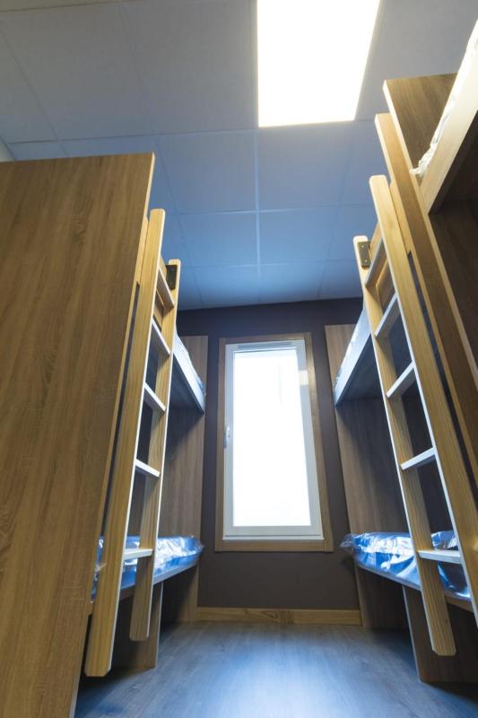 Bunk Bed in Mixed Dormitory Room image 3