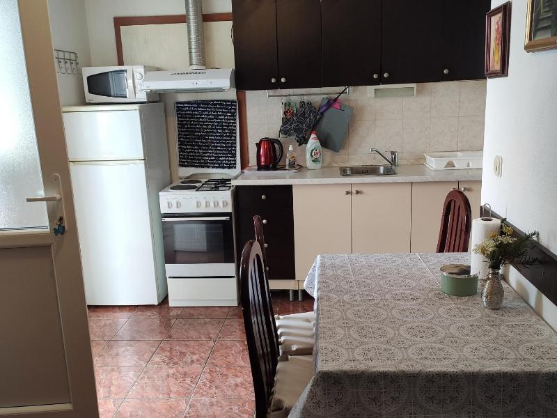 Apartments with parking space Supetar Brac - 2856 - image 2