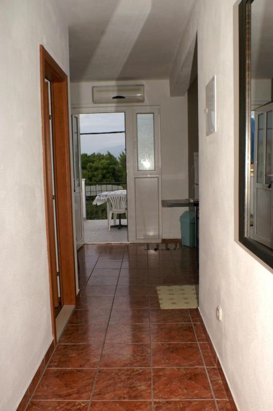 Apartments with parking space Supetar Brac - 2856 - image 19