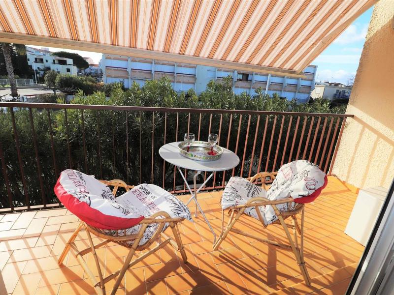 Studio climatise pour 4 pers a 350m de la mer avec parking - FR-1-307-222 - image 1