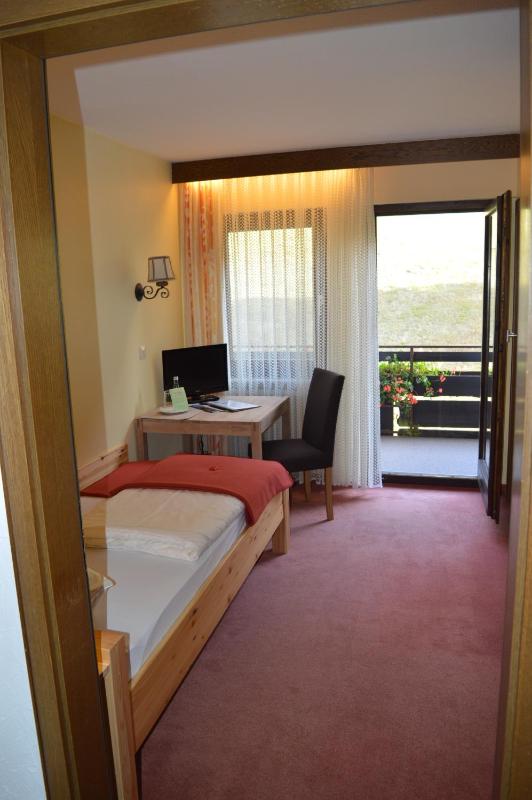 Single Room with Balcony image 3