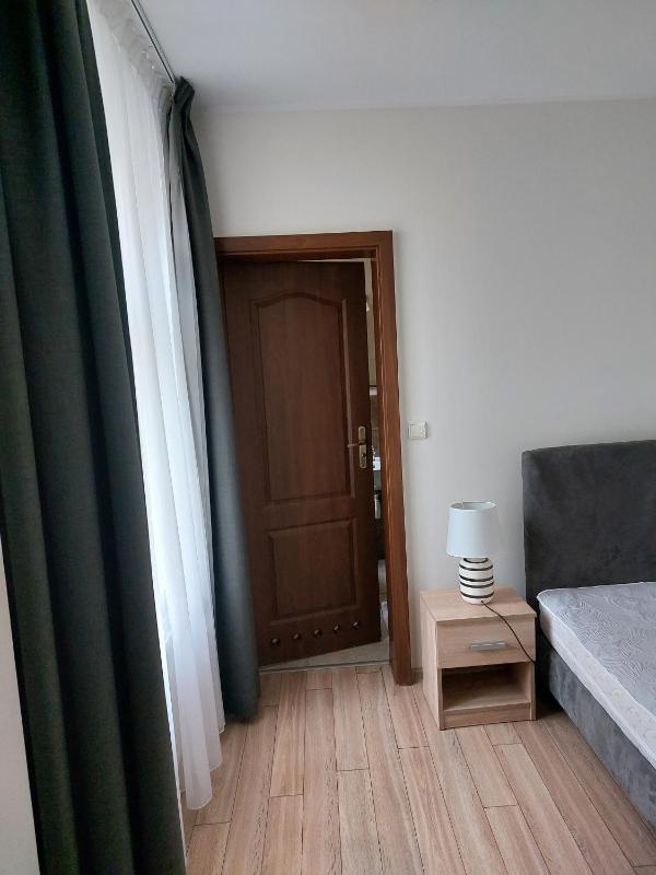 Single Room image 4