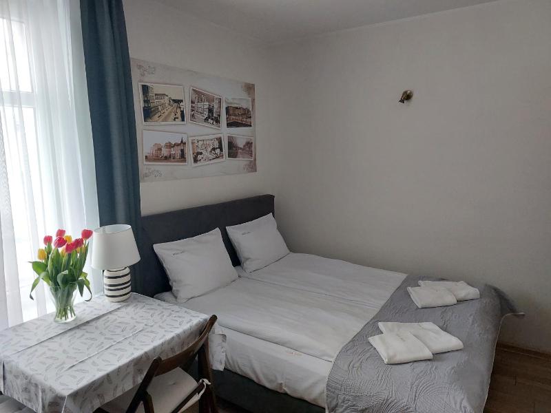 Comfort Triple Room image 3