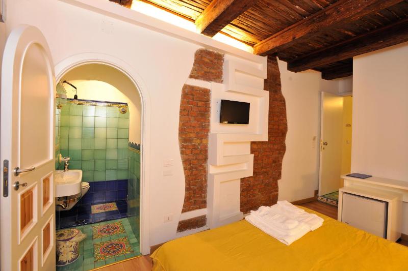 Albergo Del Centro Storico - image 6