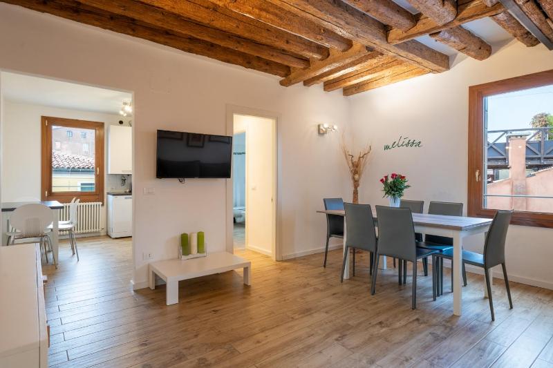 Superior Apartment image 4