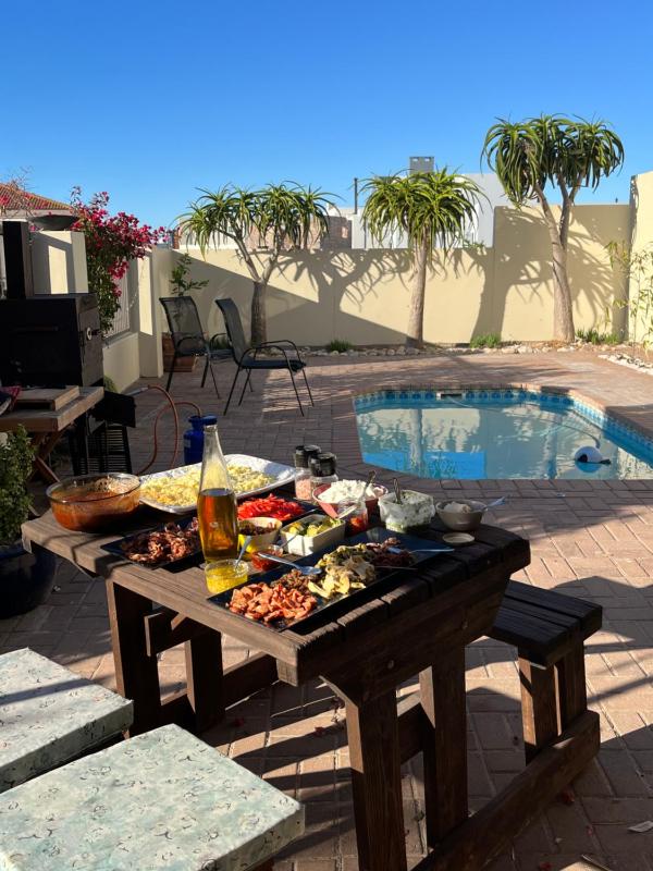 Whispering Waves - Serene Langebaan Getaway with Breathtaking Views - image 11