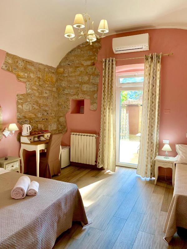 CERNAIA ROOM - image 8