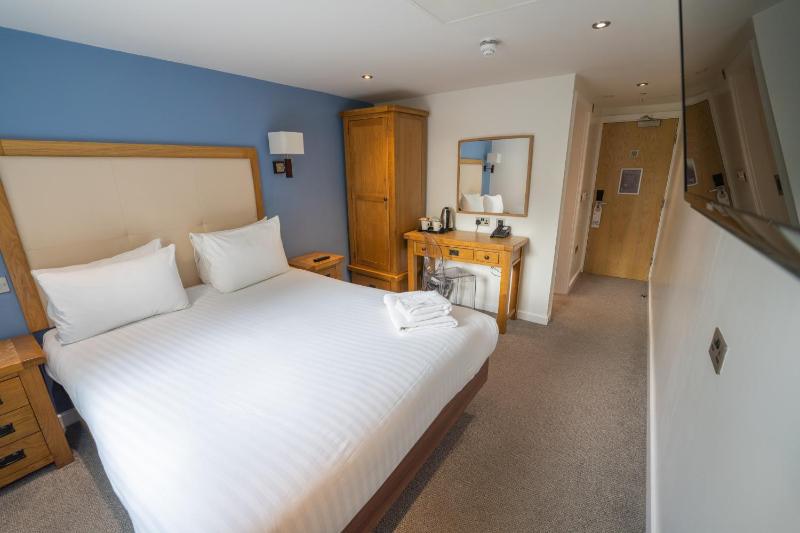 King Room image 3