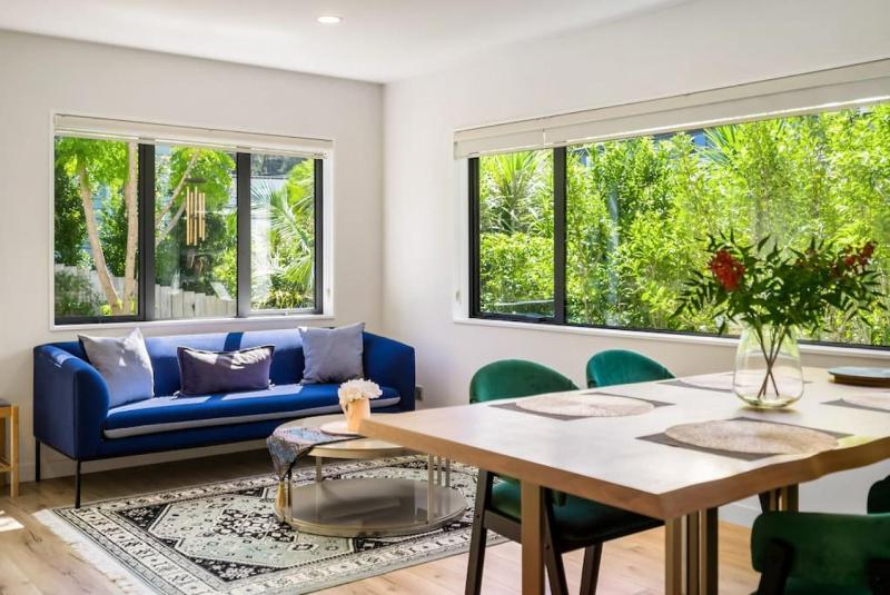 Forest View Apartment with Parking and Garden - image 15