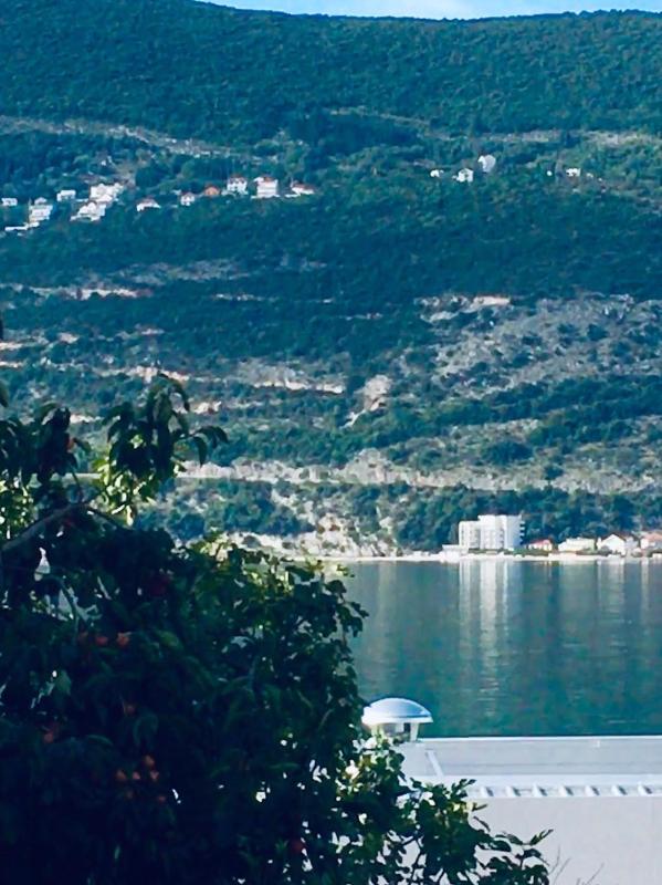 Deluxe Double or Twin Room with Ocean View image 3