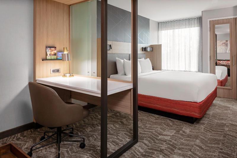 King Suite image 1