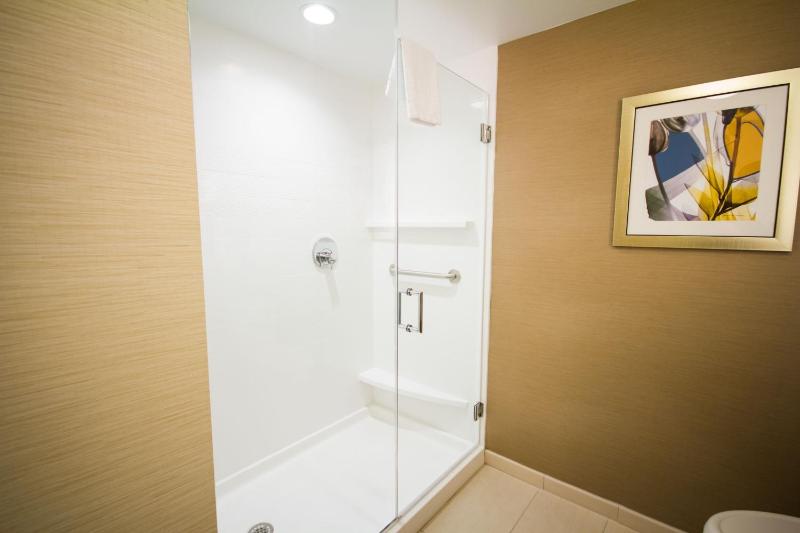 King Suite image 2
