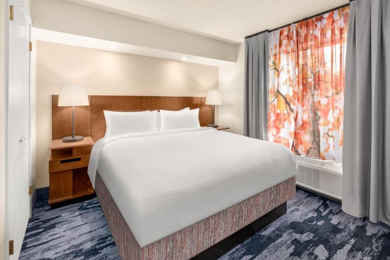Fairfield Inn & Suites by Marriott San Antonio Downtown/Market Square - image 40
