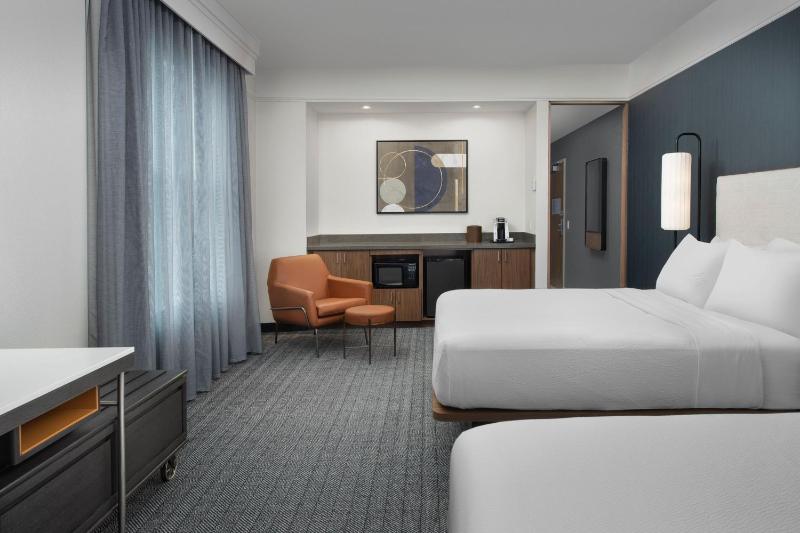 Courtyard by Marriott Savannah Downtown/Historic District - image 45