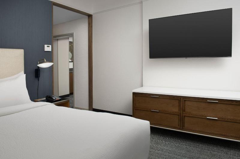 Courtyard by Marriott Savannah Downtown/Historic District - image 26