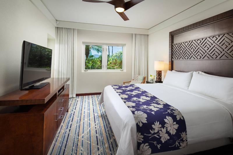 Two-Bedroom Villa with Island View image 4