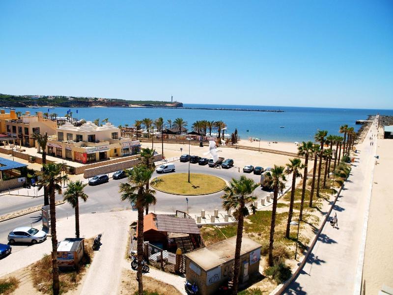 Apartamentos Encosta da Marina - Praia da Rocha - image 9