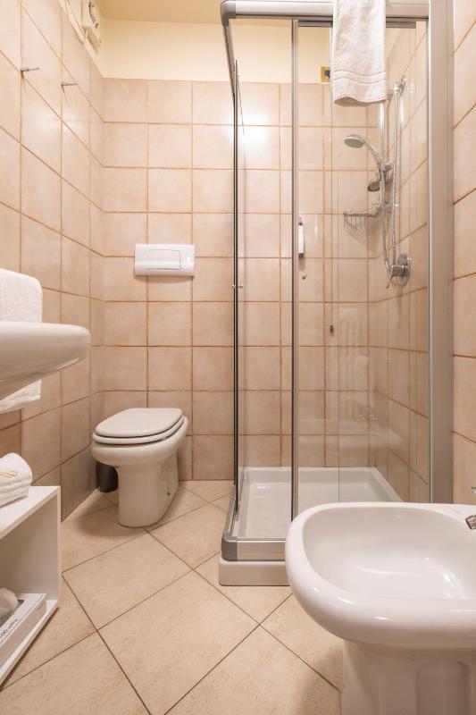 Double Room (1 Adult) image 3