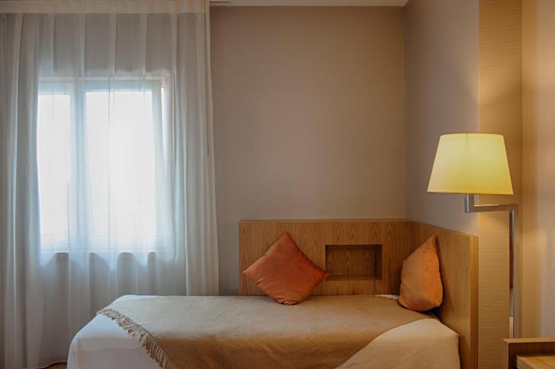 Triple Room image 3