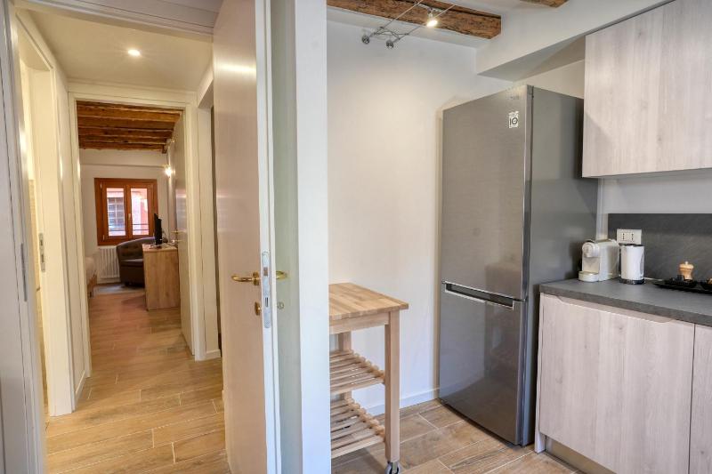 Ecco Suites Apartments - image 11