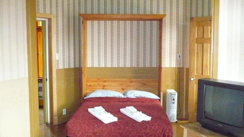 Auberge L'Intendant - image 8