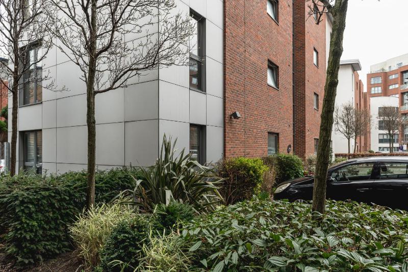 Two-Bedroom Apartment image 4