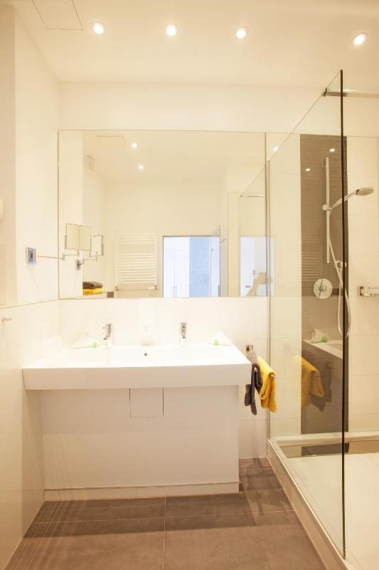 Triple Room image 3