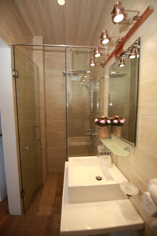 Knightsbridge Grand Apartment - image 40